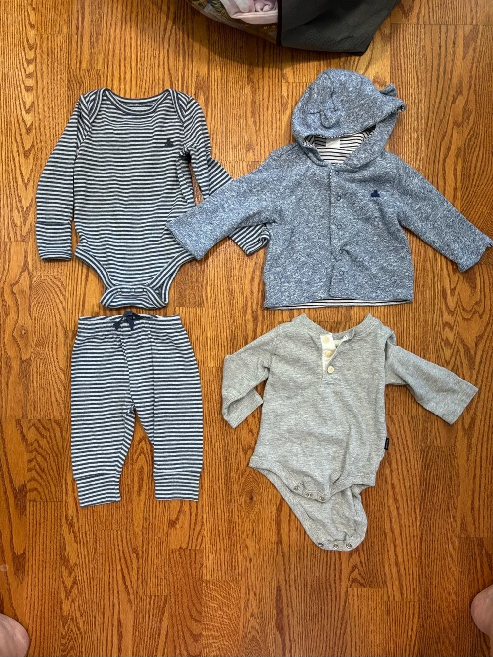 Baby Gap 3-6 months blue outfit and sweater bundle bear ears baby boy